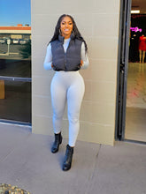 Load image into Gallery viewer, Stay Warm Puff Vest (Black)
