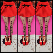 Load image into Gallery viewer, Pleated Bow Skirt (Red)
