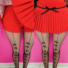 Load image into Gallery viewer, Pleated Bow Skirt (Red)
