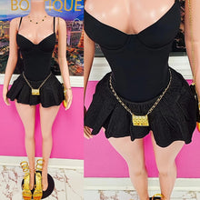 Load image into Gallery viewer, Denim Pleated Mini Skirt (Black)

