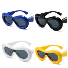 Load image into Gallery viewer, Fashion Glasses (5 Colors)
