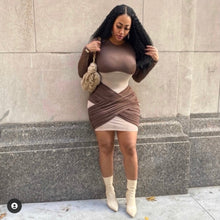 Load image into Gallery viewer, Doll Face Dress
