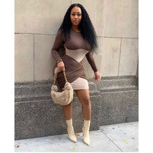 Load image into Gallery viewer, Doll Face Dress
