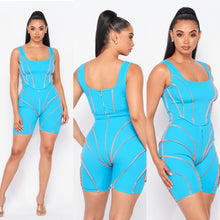 Load image into Gallery viewer, Serving Looks Set (Blue)
