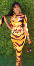 Load image into Gallery viewer, Savage Dress with mask
